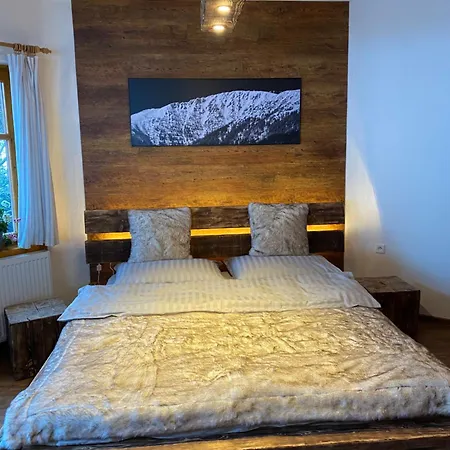 Bouda Pod Snezkou Hotel