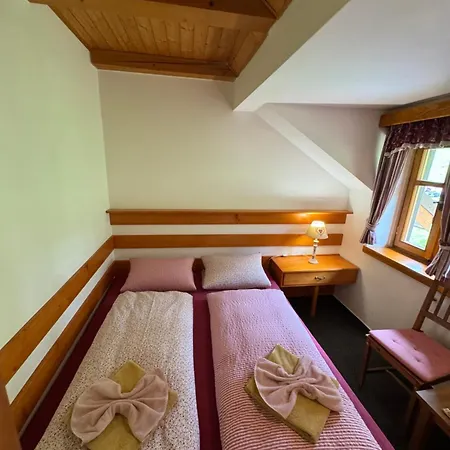 Bouda Pod Snezkou 3*