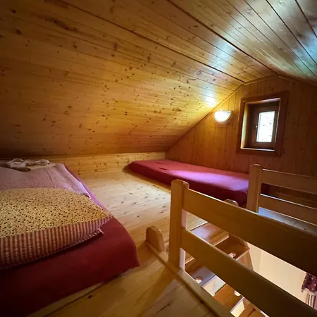 Bouda Pod Snezkou Hotel