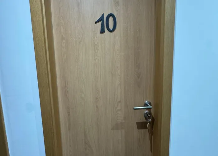 Bouda Pod Snezkou בית הארחה 3*